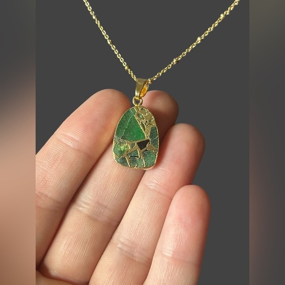 Copper Emerald Gold Necklace - Picture 3 of 5